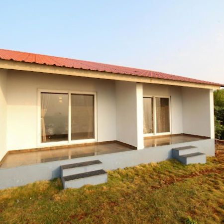 Sea King Beach Resort Ganpatipule Kültér fotó