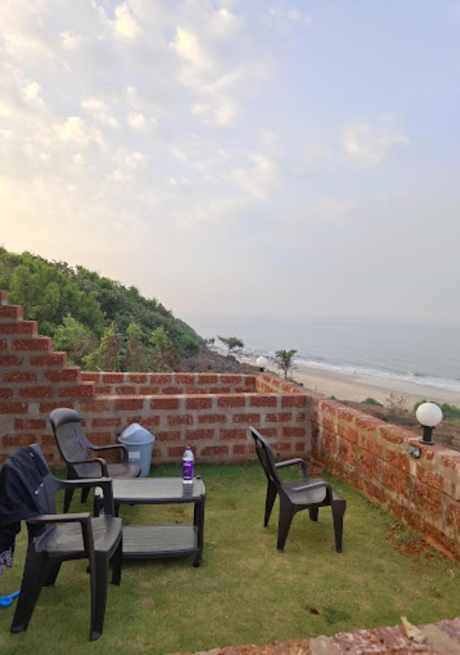 Sea King Beach Resort Ganpatipule Kültér fotó