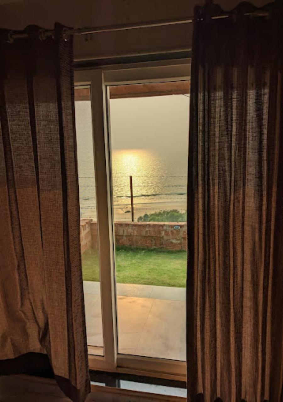 Sea King Beach Resort Ganpatipule Kültér fotó